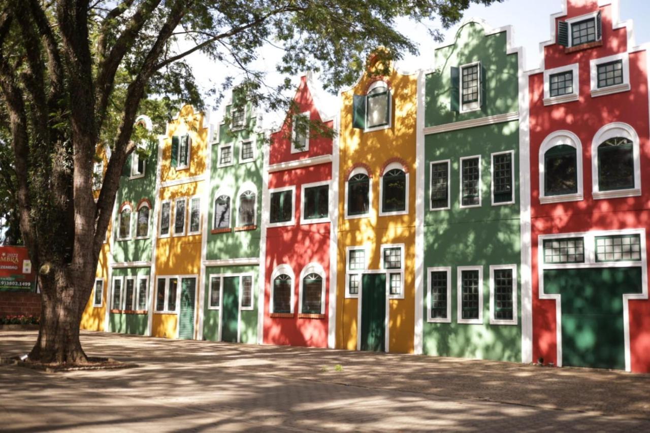 Shellter Hotel Holambra Luaran gambar