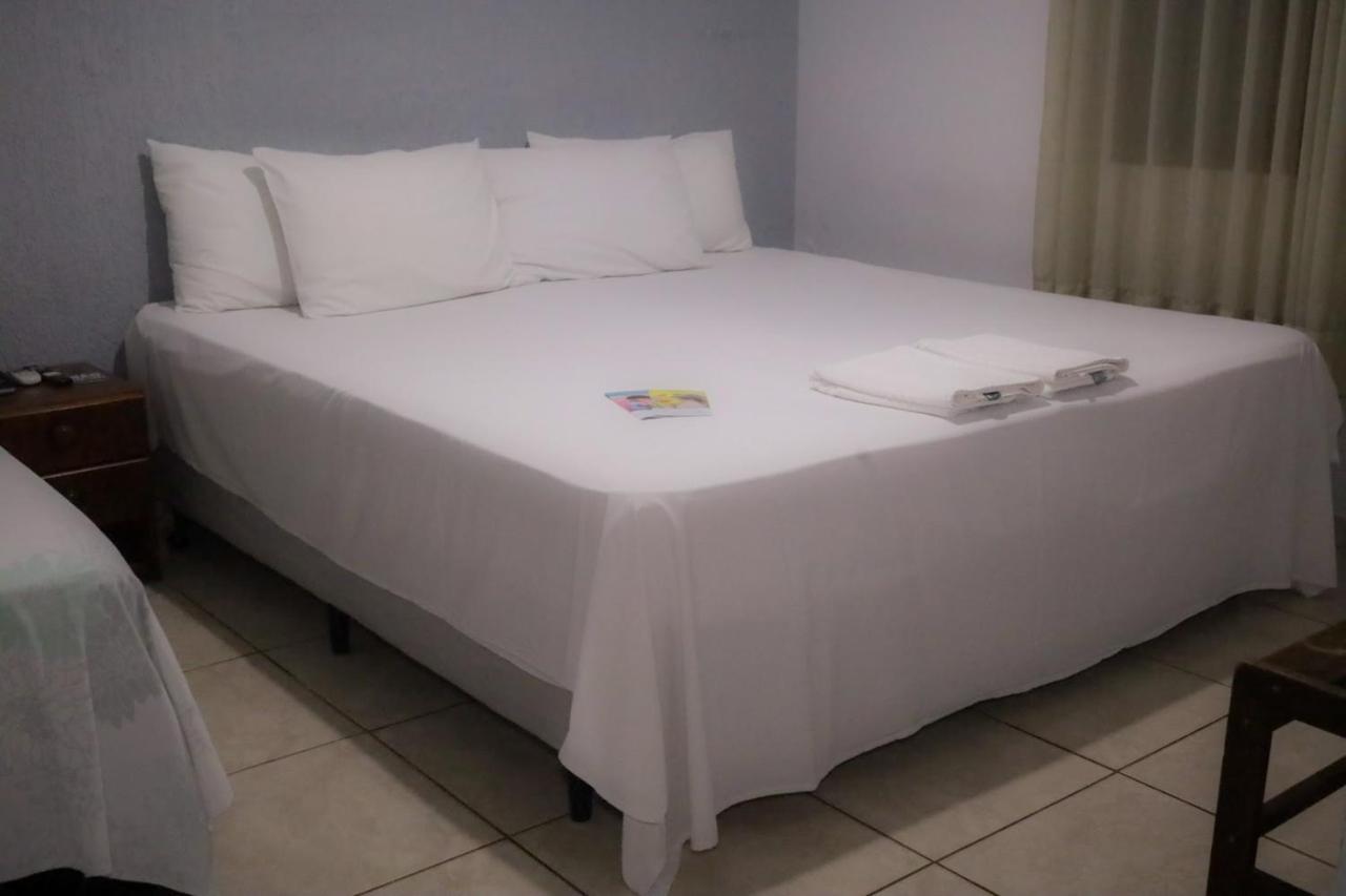 Shellter Hotel Holambra Luaran gambar